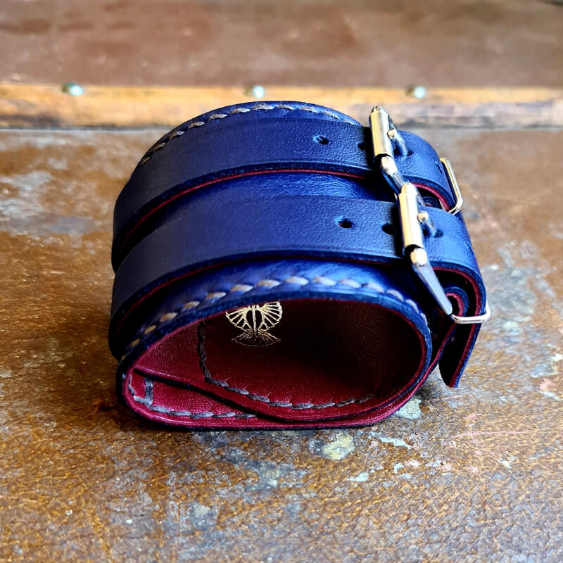 Bracelet de force décapsuleur cuir bleu 2 - Atelier Alérion