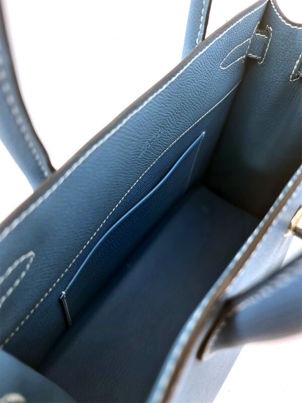 Sac bleu ciel cuir sur-mesure intérieur - Atelier Alérion