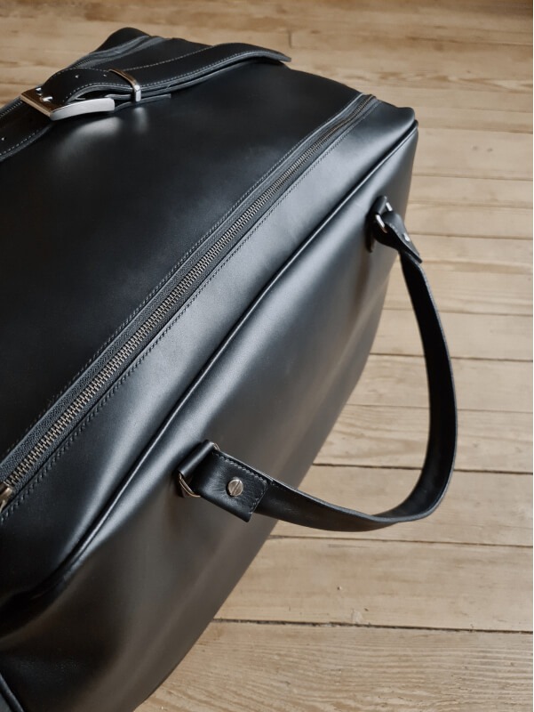 sac de voyage cuir sur-mesure Porsche 4